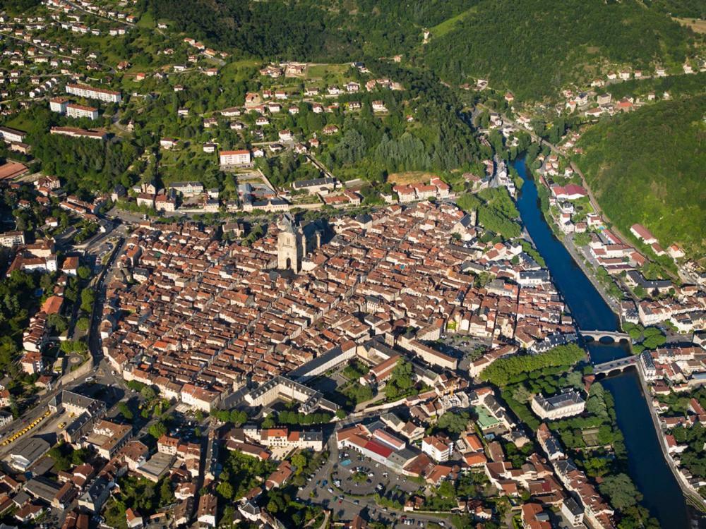 Au Temps D'Antan Lejlighed Villefranche-de-Rouergue Eksteriør billede